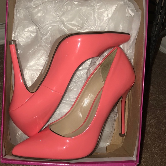 datehsalpt Shoes - 💗Hot pink heels💗